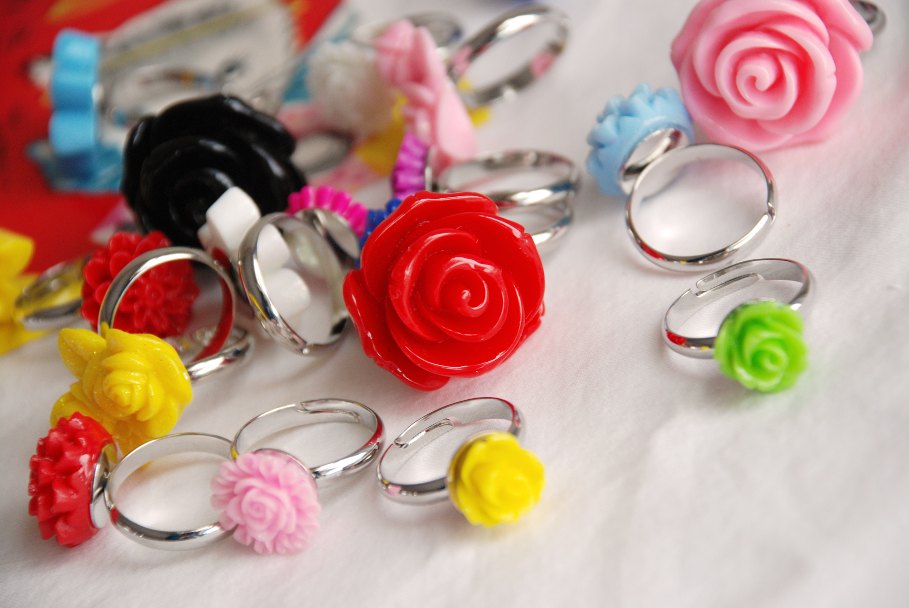 How To | Cabochon Flower Rings