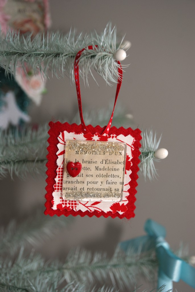 Vintage Valentine Ornament
