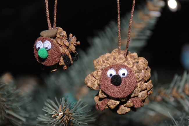Advent Activity | Porcupine Pinecone Ornament