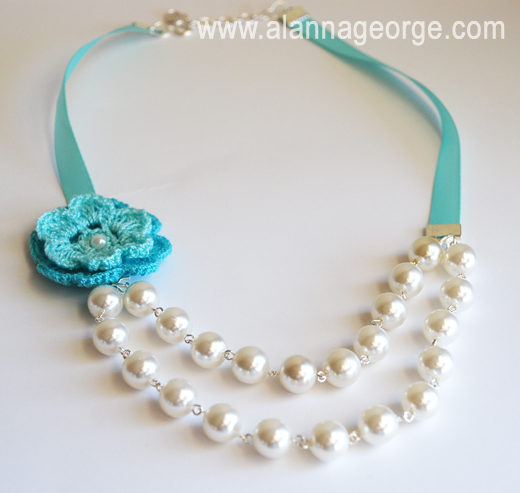 How To | Pearl Ribbon Necklace
