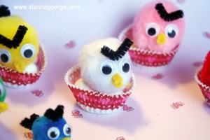 AngryBirdCraftPomPomBall