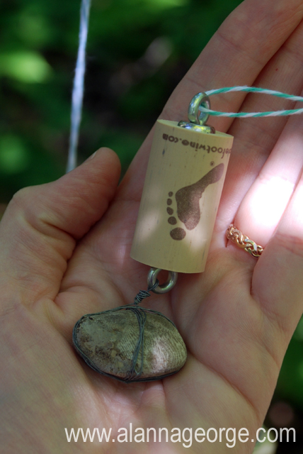 How To | Cork Ornament Keepsake